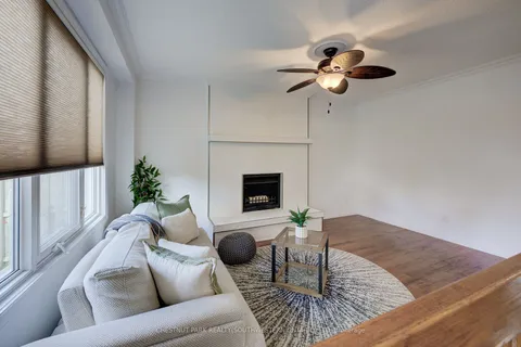 95 Sprucedale Cres, Kitchener, ON N2N 2T3