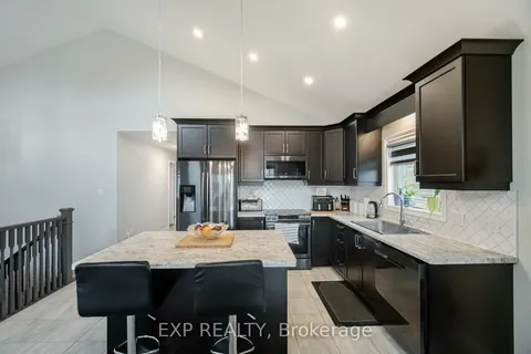 5 Secord St, Thorold, ON L0S 1K0