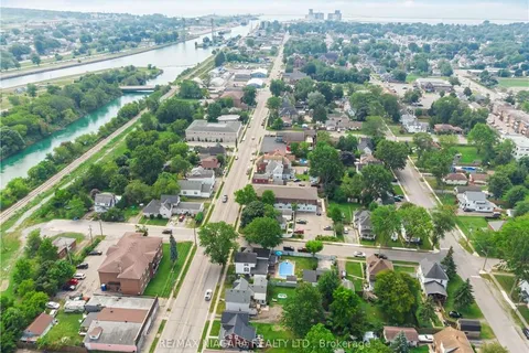 640 King St, Port Colborne, ON L3K 4H8