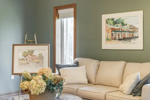 32 Pierce Road, Prince Edward County, ON K0K 1G0