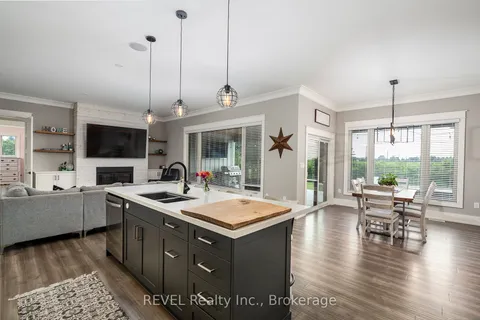 864 Concession 1 Rd, Niagara-on-the-Lake, ON L0S 1J0