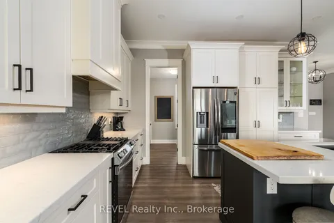 864 Concession 1 Rd, Niagara-on-the-Lake, ON L0S 1J0