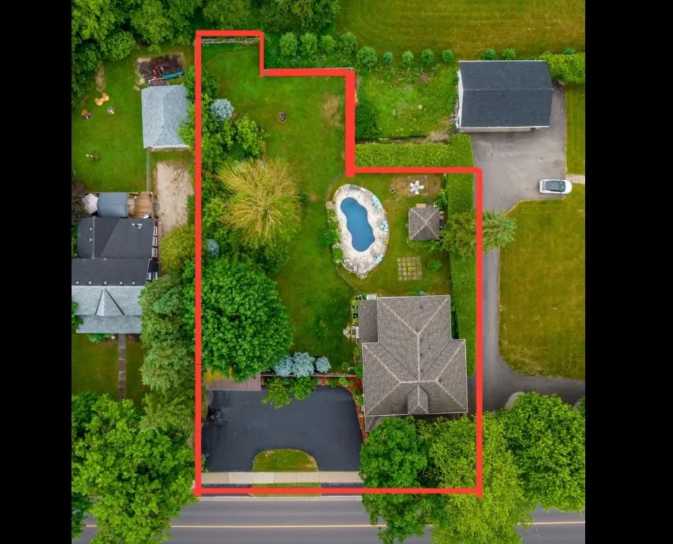 261 SMITH St, Wellington North, ON N0G 1A0