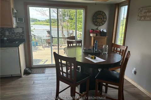 1407 LAKESHORE Road, Haldimand, ON N0A 1P0
