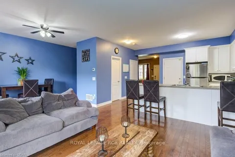176 Berkshire Dr, Wellington North, ON N0G 1A0