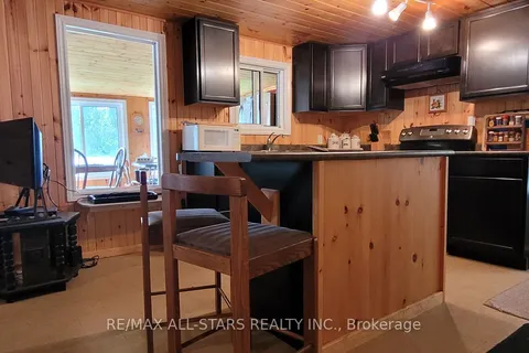 136 Coldstream Rd, Kawartha Lakes, ON K0M 1N0