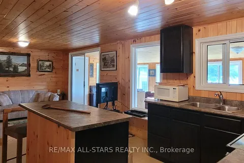 136 Coldstream Rd, Kawartha Lakes, ON K0M 1N0