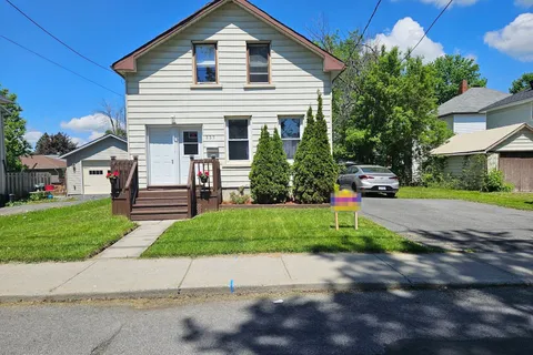 337 Sixth St, Cornwall, ON K6H 2P1