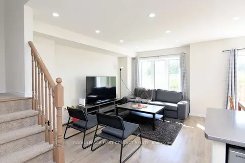 244 Esther Cres, Thorold, ON L3B 0H1