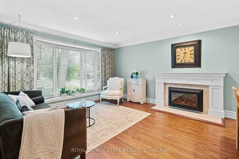 38 Parker Ave, Hamilton, ON L9G 1A7