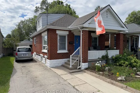 149 Giles St, London, ON N5Z 2V9
