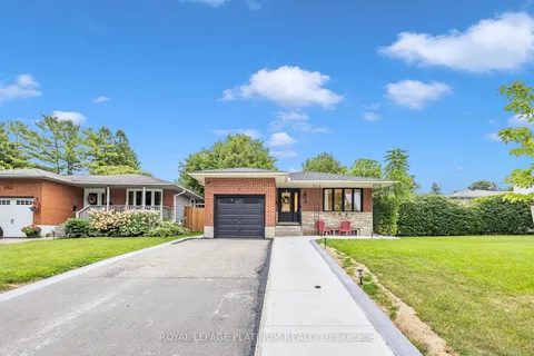 6 Rossford Cres, Kitchener, ON N2M 2H7