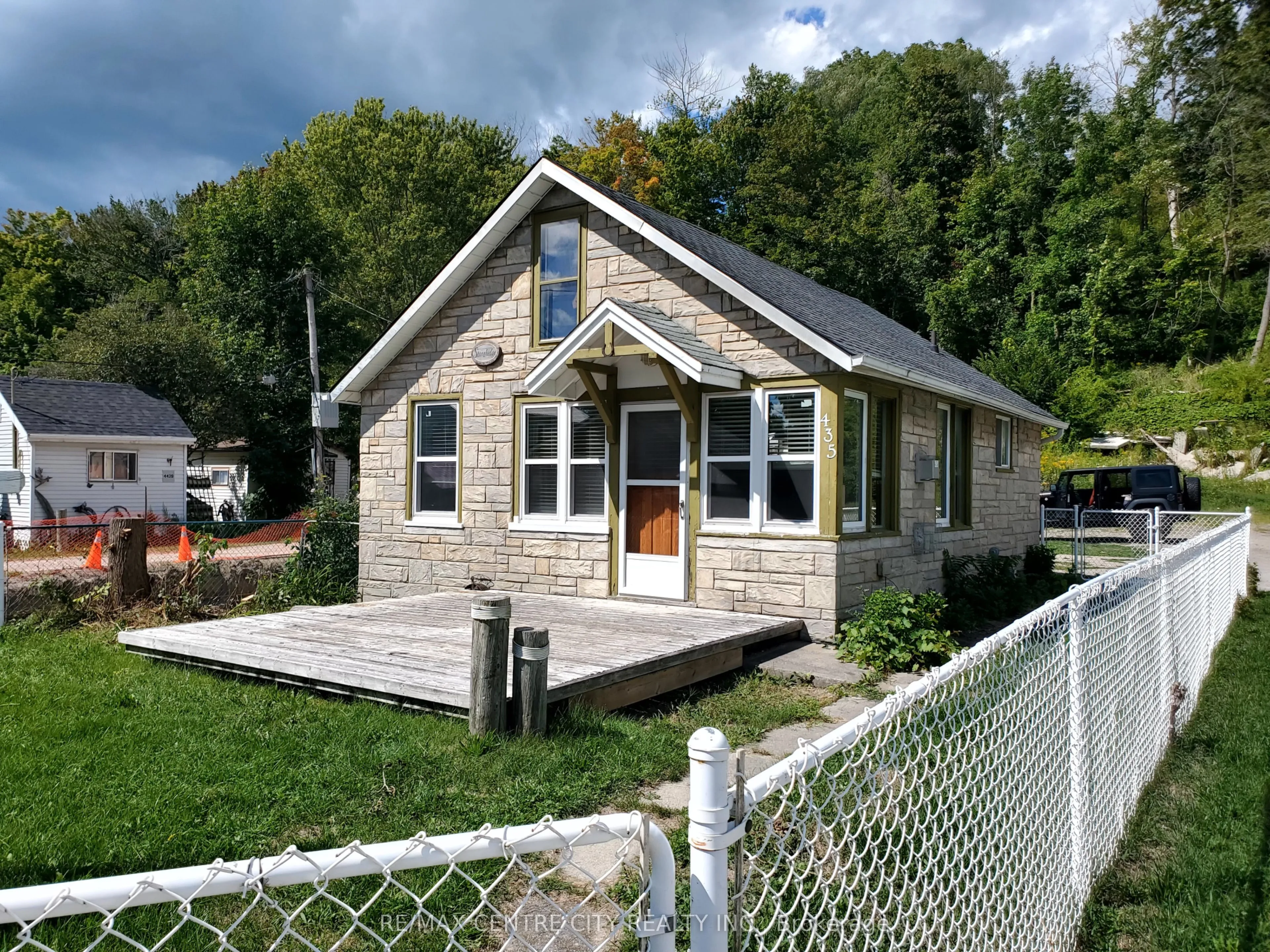 435 EDITH CAVELL Boulevard, Central Elgin, ON N5L 1E7