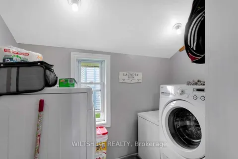 54 Potters Rd, Tillsonburg, ON N4G 2H1