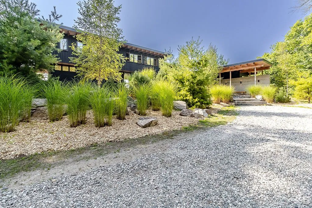 229 Macdonald Dr, Laird, ON P0S 1C0