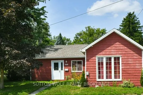 399 Metcalfe St, Strathroy-Caradoc, ON N7G 1R1