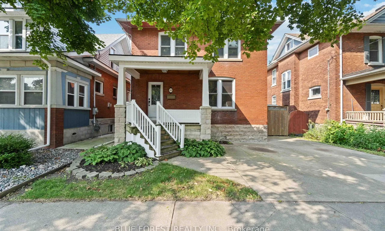 112 Cameron St, Sarnia, ON N7T 4A8