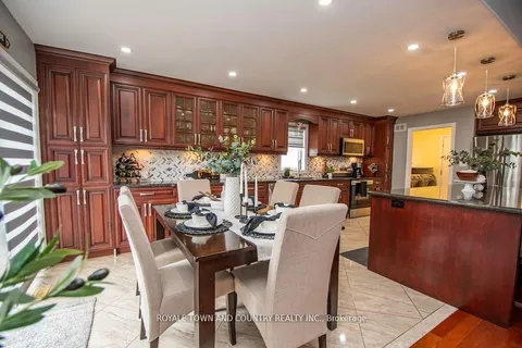 32 Broad St, Kawartha Lakes, ON K9V 0B2