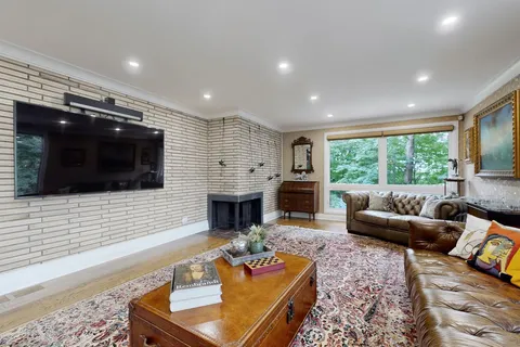 484 Westmount Dr, London, ON N6K 1X5