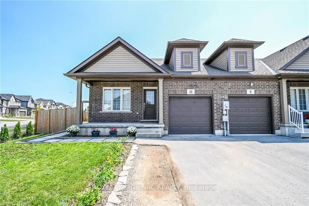 10 Hawthorn Ave, Thorold, ON L2V 0J1