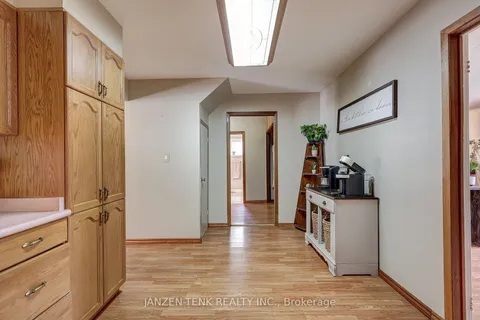 278 Sydenham St, Aylmer, ON N5H 1M2