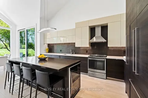 747 Green St, Niagara-on-the-Lake, ON L0S 1J0
