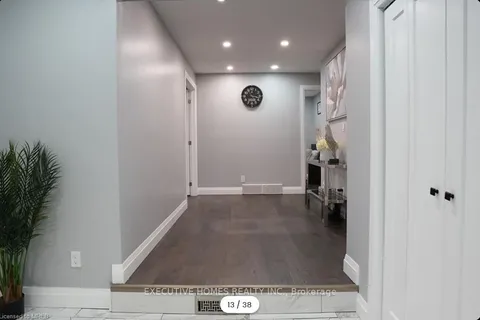 6369 Bracken St, Niagara Falls, ON L2E 5J5