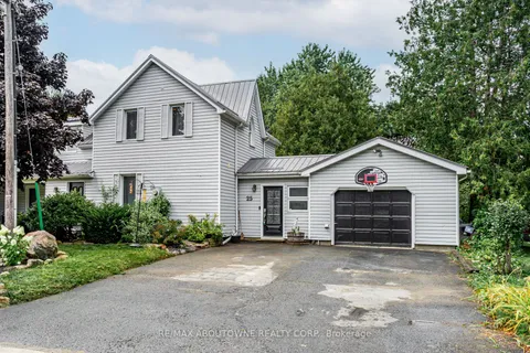 25 Dundas St, Erin, ON N0B 1T0