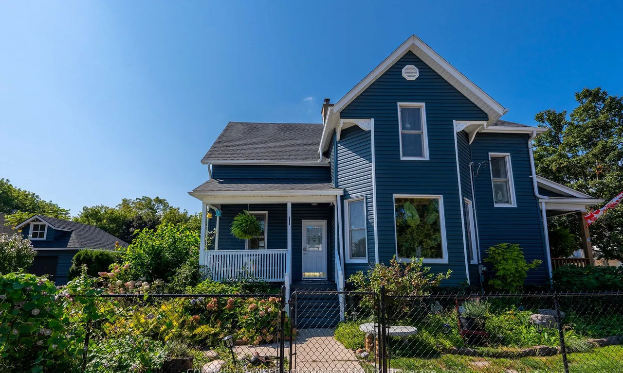 224 Vidal St, Sarnia, ON N7T 2T7