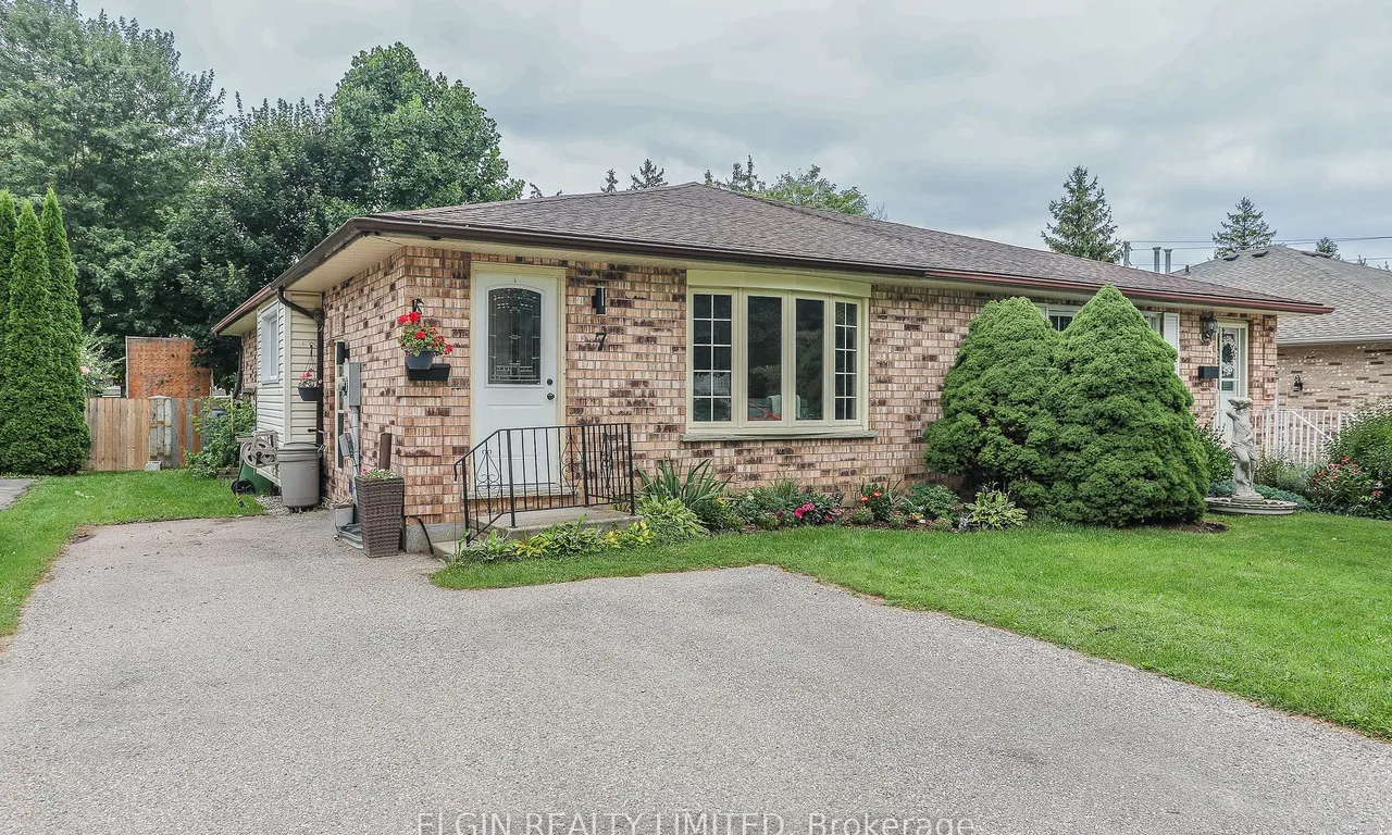 7 Willow St, St. Thomas, ON N5R 5Z7
