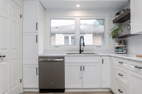 7 Willow St, St. Thomas, ON N5R 5Z7