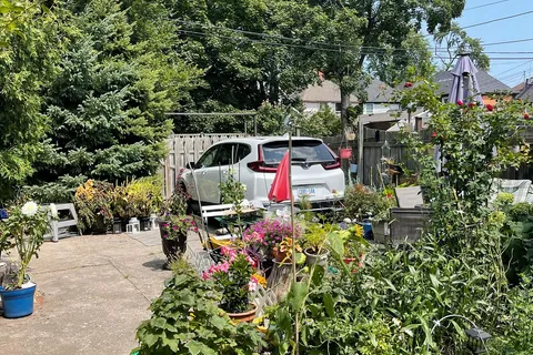 439 King William St, Hamilton, ON L8L 1R1