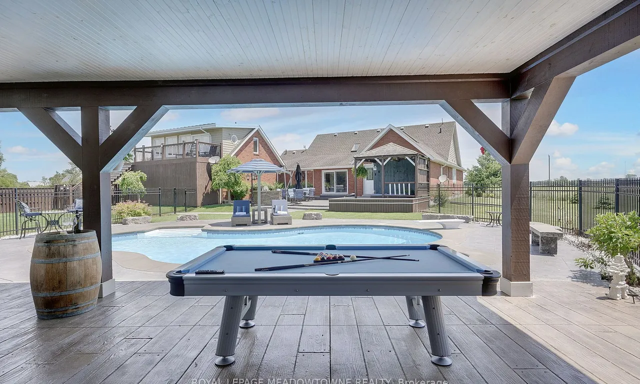 551 Darby Rd, Welland, ON L0S 1K0