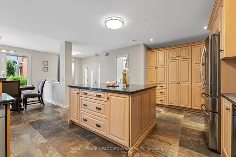 551 Darby Rd, Welland, ON L0S 1K0