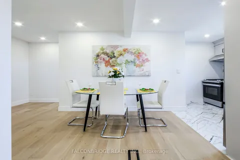 155 Rosewood Rd, Hamilton, ON L8K 3J2