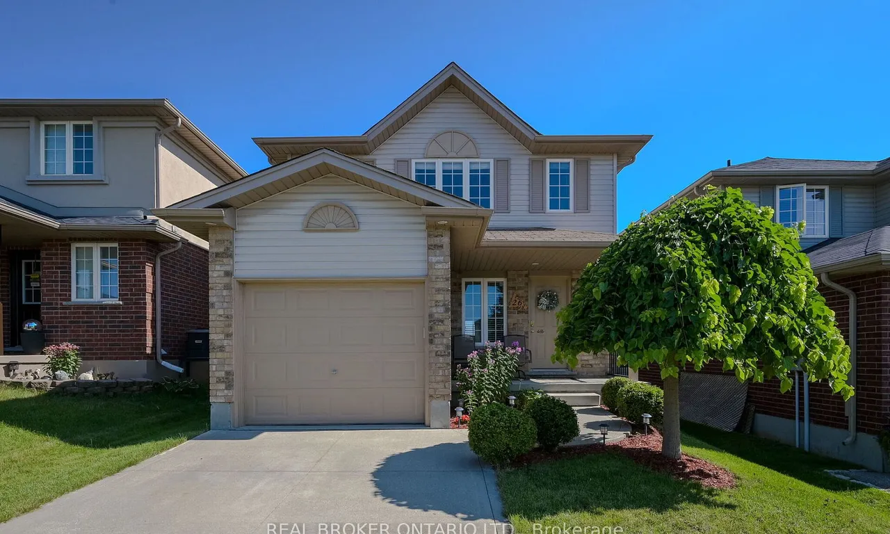 26 Templewood Dr, Kitchener, ON N2R 1X3