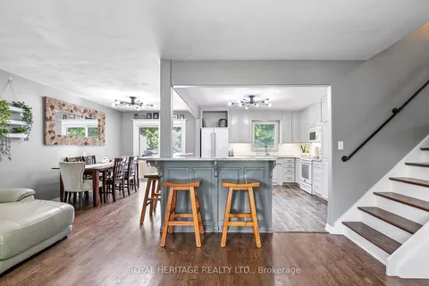 126 Adelaide St, Kawartha Lakes, ON K9V 4M1