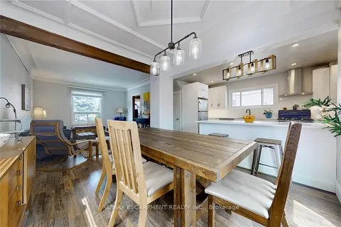 117 ELMVIEW St, Welland, ON L3C 4K9