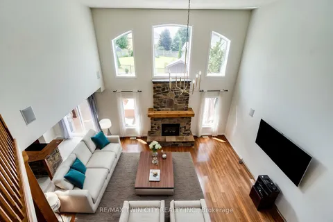 158 Water St, Woolwich, ON N0B 2N0