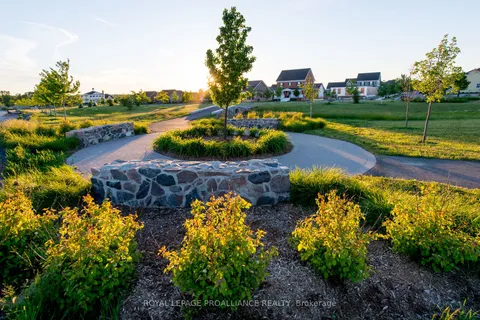 899 Ernest Allen Blvd, Cobourg, ON K9A 1W9