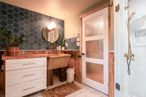 52 Water St, Centre Wellington, ON N0B 1S0