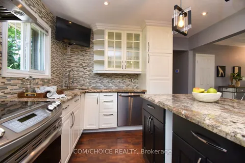 419 Sanatorium Rd, Hamilton, ON L9C 2A7