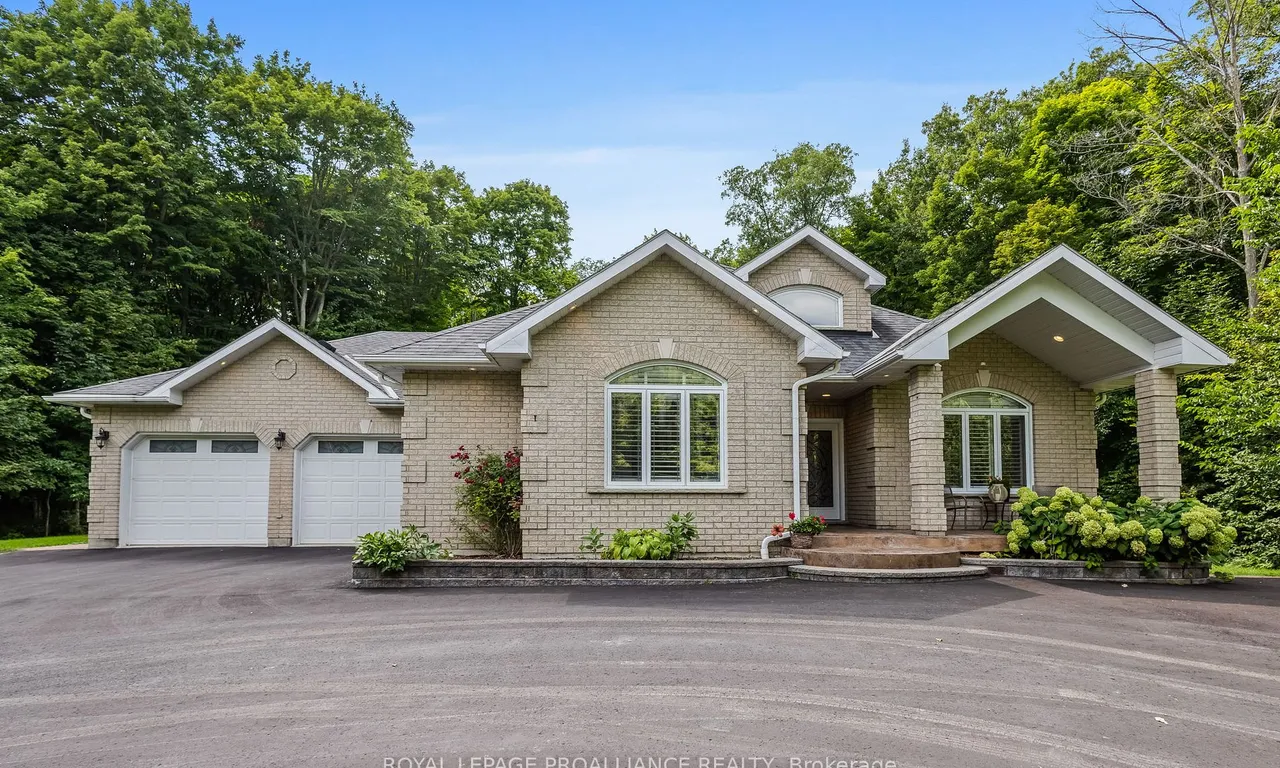 477 French Settlement Rd, Tweed, ON K0K 3J0
