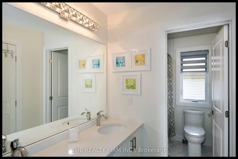 289 King Street, Southwest Middlesex, ON N0L 1M0