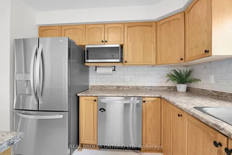 3262 Maidstone Lane, London, ON N6P 1V6