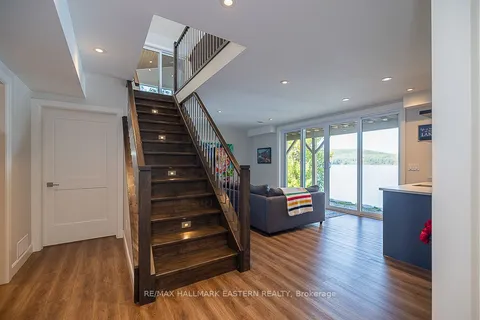 1744 PAPINEAU LAKE Rd, Hastings Highlands, ON K0L 2S0