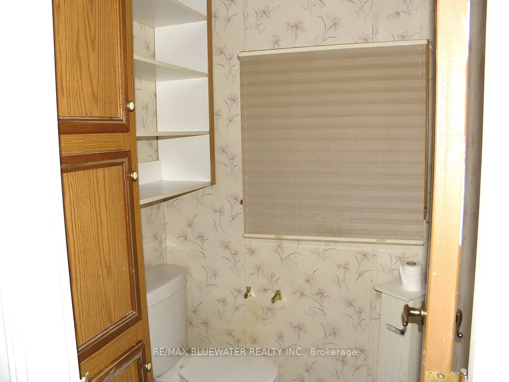 Detached living room at 9534-7 Lake Road Lambton Shores