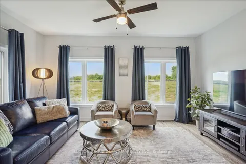 314 Equestrian Way, Cambridge, ON N3E 0E4