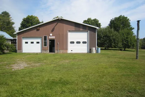 1194 County Rd 1, Prince Edward County, ON K0K 1G0