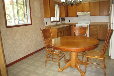 1194 County Rd 1, Prince Edward County, ON K0K 1G0